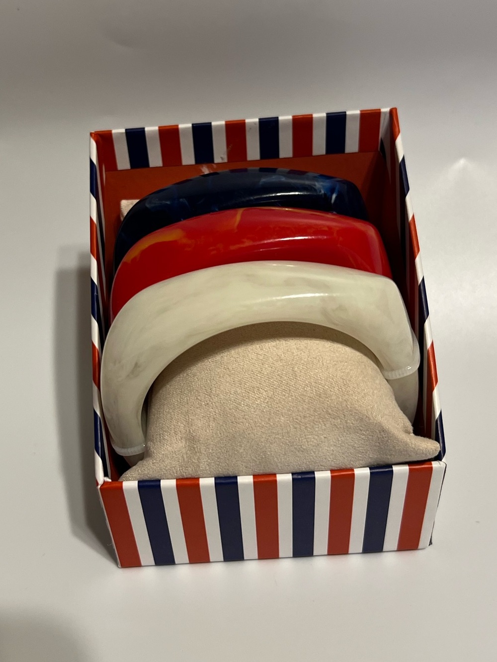 Piper K Resin Bangle Bracelet Set 3 Red White Blue Marbled Nautical NIB